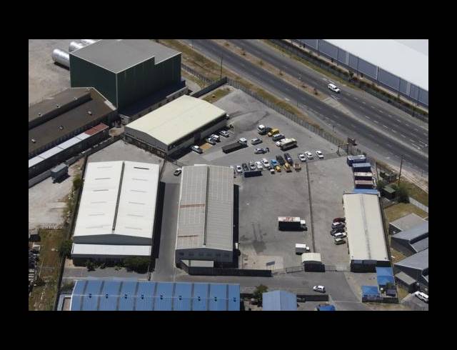 436M² OFFICE TO LET IN AIRPORT INDUSTRIA